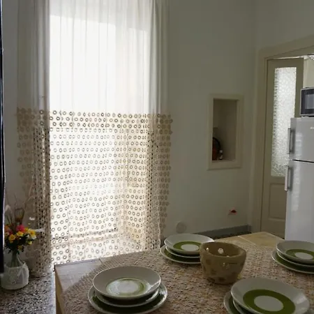 Terrazza Alma Bianca * أوستوني