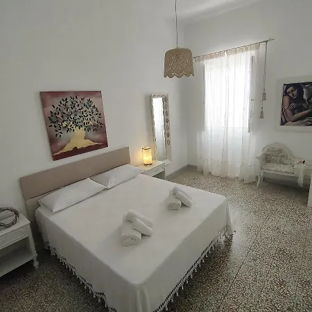 شقة Terrazza Alma Bianca أوستوني