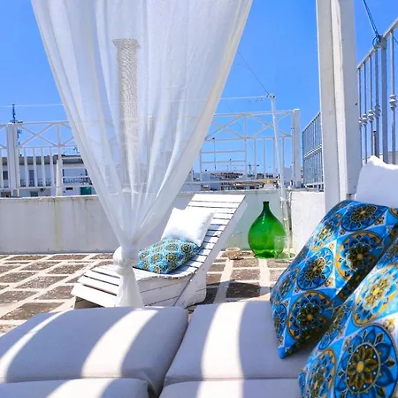Terrazza Alma Bianca דירה